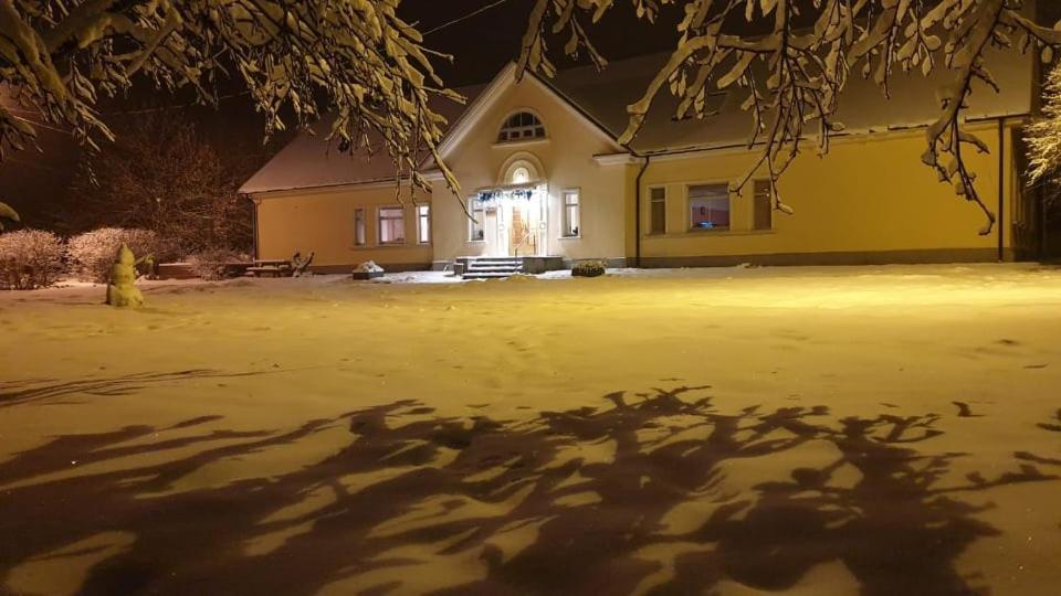 Kuelalistemaja Kukruse Residents Hotel Kohtla-Jarve Luaran gambar