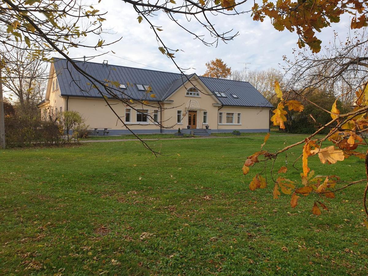 Kuelalistemaja Kukruse Residents Hotel Kohtla-Jarve Luaran gambar