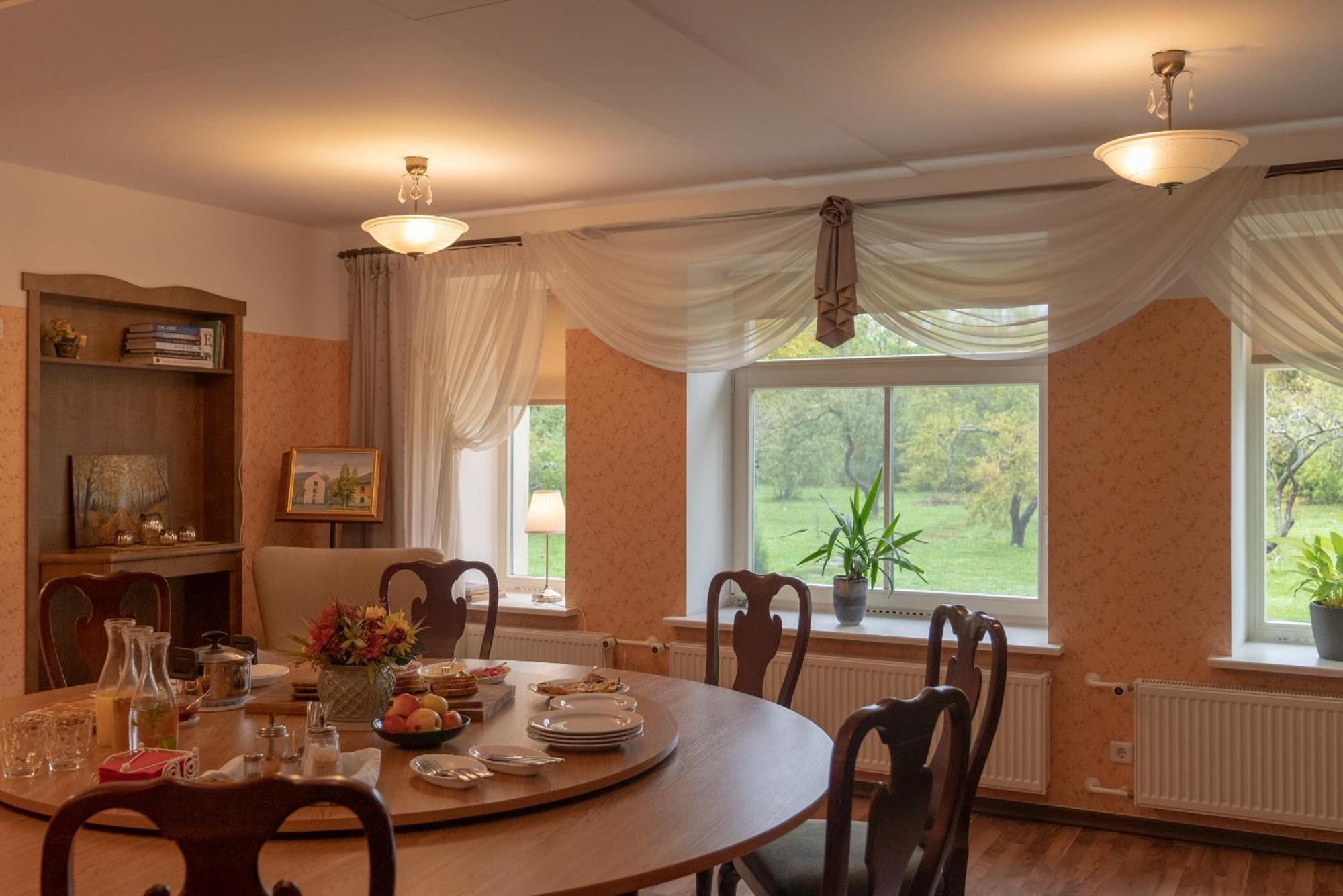 Kuelalistemaja Kukruse Residents Hotel Kohtla-Jarve Luaran gambar