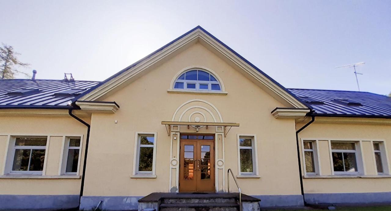 Kuelalistemaja Kukruse Residents Hotel Kohtla-Jarve Luaran gambar